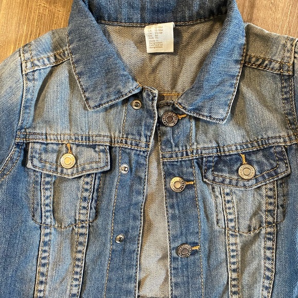 H&m jean jacket - Picture 3 of 4